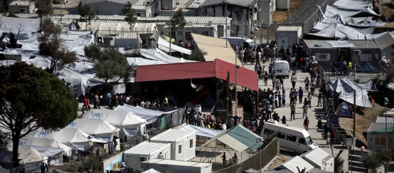 Μέχρι τέλος του 2020 θα ισχύει ο μειωμένος ΦΠΑ στα νησιά με κέντρα φιλοξενίας αλλοδαπών